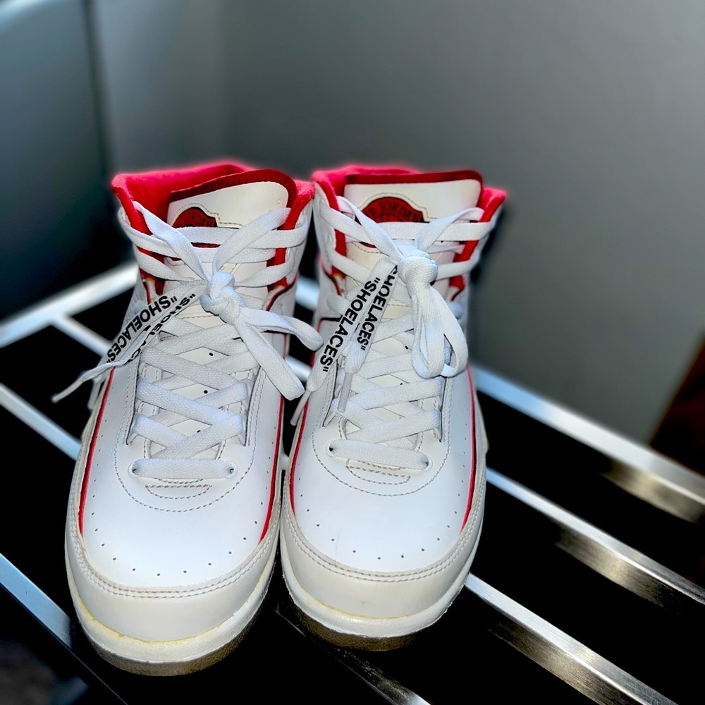 Air Jordan 2 Retro “Chicago home” Sneakers